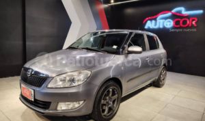 foto de Autos marca Skoda seminuevo modelo Fabia año 2014 en Quito