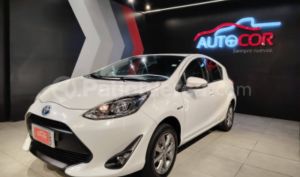 foto de Toyota Prius C Sport 2018