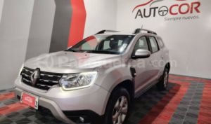 foto de Autos marca Renault seminuevo modelo Duster 1.6 año 2023 en Quito