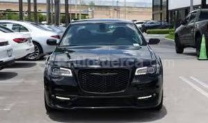 foto de Chrysler 300 2023