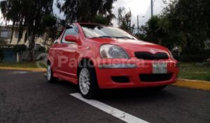 foto de Autos marca Toyota seminuevo modelo Yaris año 2005 en Quito