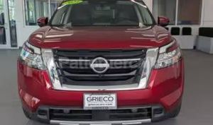 foto de Nissan Pathfinder 2023