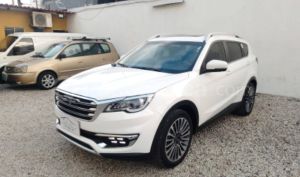 foto de Autos marca Jetour seminuevo modelo X70 II año 2023