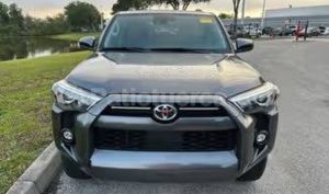 foto de Toyota 4Runner SR5 2023