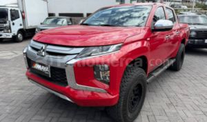 foto de Autos marca Mitsubishi seminuevo modelo L200 GLX año 2023 en Ambato