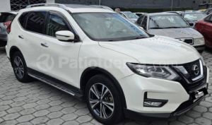 foto de Autos marca Nissan seminuevo modelo xtrail  Advance año 2019 en Quito
