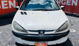 foto de Autos marca Peugeot seminuevo modelo Berlina 206 XRC Confort año 2006 en Quito