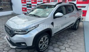 foto de Autos marca Ram seminuevo modelo 700 LARAMIE año 2023 en Quito