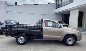 foto de Toyota EKT HILUX 4X2 CS 2011