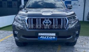 foto de Autos marca Toyota seminuevo modelo Land Cruiser Prado VX año 2019