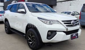 foto de Autos marca Toyota seminuevo modelo New Fortuner año 2018 en Quito