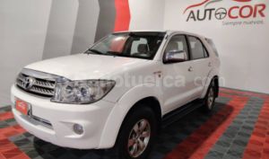 foto de Autos marca Toyota seminuevo modelo Fortuner 2.7 año 2011 en Quito