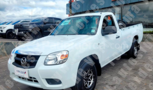 foto de Autos marca Mazda seminuevo modelo BT-50 STD FL año 2014 en Cuenca