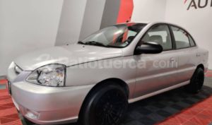 foto de Autos marca Kia seminuevo modelo Rio Stylus año 2011