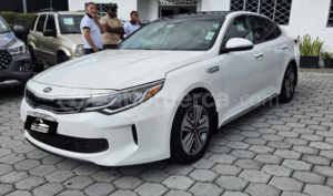 foto de Autos marca Kia seminuevo modelo Optima Hybrid año 2019