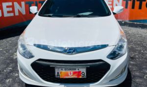 foto de Autos marca Hyundai seminuevo modelo Sonata Hybrid año 2015
