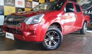 foto de Autos marca Chevrolet seminuevo modelo D-MAX 4X2 CD año 2019 en Quito