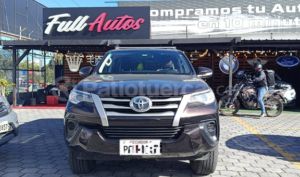 foto de Autos marca Toyota seminuevo modelo Fortuner año 2017 en Quito