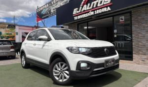 foto de Autos marca Volkswagen seminuevo modelo T-Cross  Trendline año 2023
