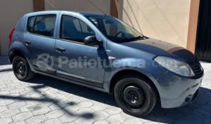 foto de Autos marca Renault seminuevo modelo SANDERO EXPRESSION año 2012 en Quito