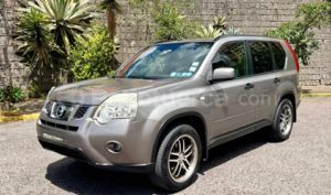 foto de Autos marca Nissan seminuevo modelo X-Trail Xtreme año 2011 en Quito