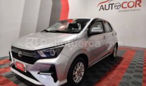 foto de Autos marca Toyota seminuevo modelo RAIZE año 2024 en Cumbayá
