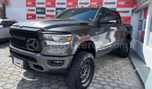 foto de Autos marca Ram seminuevo modelo RAM DT 1500 BIGHORN ETORQUE año 2022 en Quito