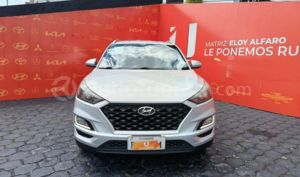 foto de Autos marca Hyundai seminuevo modelo Santa Fe 4x2 año 2019