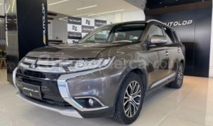 foto de Autos marca Mitsubishi seminuevo modelo Outlander año 2016
