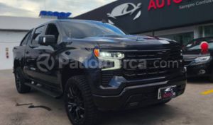 foto de Autos marca Chevrolet seminuevo modelo Silverado Trailboss Z71 AC año 2023 en Quito