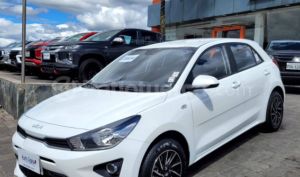 foto de Autos marca Kia seminuevo modelo Rio LX AC año 2024 en Cuenca