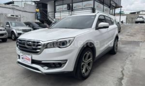 foto de Autos marca Jetour seminuevo modelo X70 II año 2023