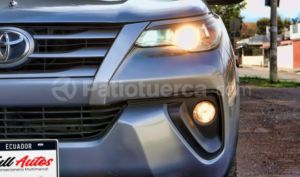foto de Autos marca Toyota seminuevo modelo New Fortuner año 2017