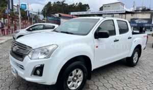 foto de Autos marca Chevrolet seminuevo modelo D-MAX CRDI AC 3.0 CD 4X4 TM DIESEL año 2019 en Quito