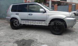 foto de Autos marca Nissan seminuevo modelo X-Trail Classic año 2011 en Quito