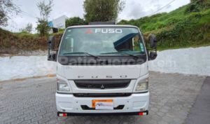 foto de Pesados marca Fuso seminuevo modelo FA 914 año 2023 en Quito