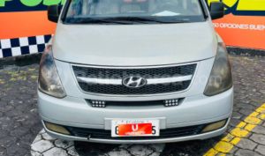 foto de Autos marca Hyundai seminuevo modelo H1 año 2009 en Quito