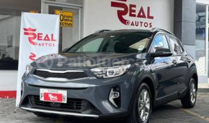 foto de Autos marca Kia seminuevo modelo Stonic LX año 2023