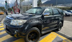 foto de Autos marca Toyota seminuevo modelo AWT FORTUNER año 2010