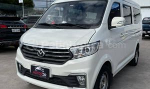 foto de Autos marca KYC seminuevo modelo V3 VAN año 2024 en Quito