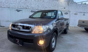 foto de Autos marca Toyota seminuevo modelo EKT HILUX 4X2 CS año 2010 en Cuenca