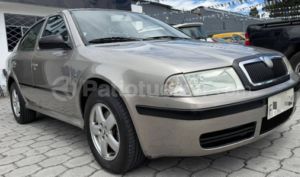 foto de Autos marca Skoda seminuevo modelo Octavia año 2010