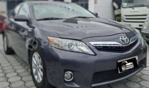 foto de Autos marca Toyota seminuevo modelo Camry Hibrido año 2011 en Quito