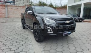 foto de Autos marca Chevrolet seminuevo modelo D-max Crdi 2.5 CD 4x4 TM Diesel año 2022 en Ambato