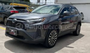 foto de Autos marca Toyota seminuevo modelo RAV 4 XLE año 2024