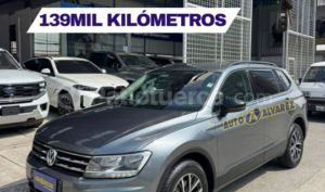 foto de Autos marca Volkswagen seminuevo modelo Tiguan Trendline año 2019 en Guayaquil