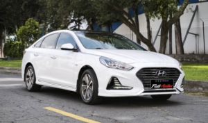 foto de Autos marca Hyundai seminuevo modelo Sonata Limited año 2019
