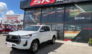 foto de Autos marca Toyota seminuevo modelo Hilux CD 4X4 año 2023 en Ambato