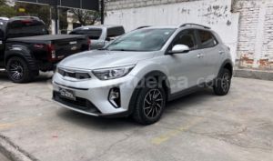 foto de Autos marca Kia seminuevo modelo Stonic LX año 2023 en Ibarra
