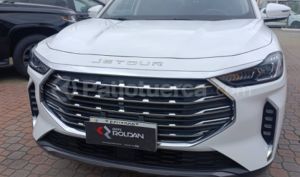 foto de Autos marca Jetour seminuevo modelo X70 PLUS año 2023